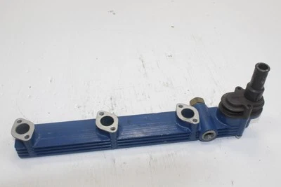 Polaris SL 750 SLT 1994 1995 OEM colector de salida de agua 3240218 Foto 1 de 4