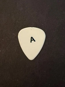 guitar pick collection - AEROSMITH. JUST PUSH PLAY TOUR. A. WHITE. - Picture 1 of 2