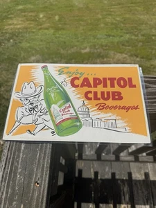 Vintage Capitol Club Getränke Pappe Werbeschild 50er Jahre Sodaflasche - Bild 1 von 18