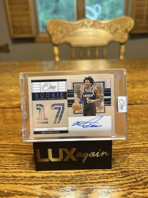 Игра De'Aaron Fox 2024 Panini One And One Rookie Seasons Signatures 4/17 NBA Kings - Изображение 1 из 4
