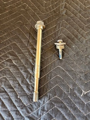 #A394 2000 Polaris Rmk 700 XC pernos de embrague secundarios primarios OEM Foto 1 de 2