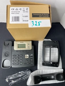 Yealink SIP-T21P E2 VoIP IP Phone with Stand and Power Cord b11 - Photo 1/5
