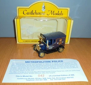 Lledo Days Gone Castlehouse DG6 SP6 Model T Ford Van Metropolitan Police - Picture 1 of 3