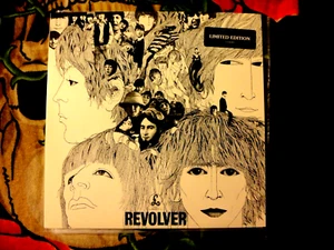 THE BEATLES REVOLVER VINYL C1 0777 7 46441 1 2 GOLD STAMP PROMO LTD EDITION - Imagen 1 de 4