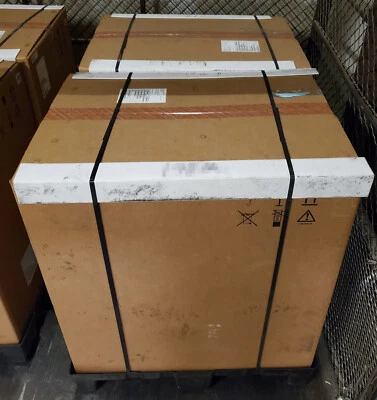 EMC ED-DCX8510-4B / Brocade DCX 8510-4 16Gb Fibre Channel SAN Director Switch - Image 1 of 2