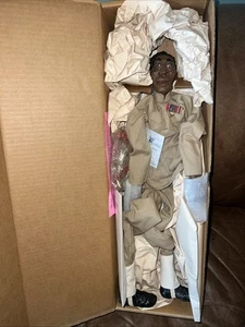 DADDY'S LONG LEGS JEREMIAH 25" TALL #DL10N DOLL- KAREN GERMANY- COA BOX VTG 1991 - Picture 1 of 9