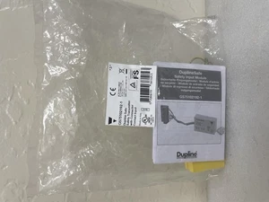 TRANSMISOR DE SEGURIDAD DUPLINE CARLO GAVAZZI GS75102192-1 CON CONECTOR ENTRADA DE CONTACTO - Imagen 1 de 2