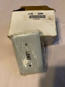 NEW Hubbell 1 Gang Wall Plate Toggle LIGHT Switch **LOT OF 10**