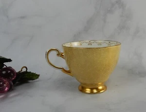 Vintage Tuscan Fine English Bone China Orphan Gold Cup - Picture 1 of 6