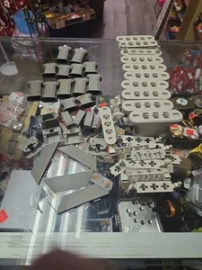 Kato Unitrack Gradual Incline Pier Parts & Pieces.  See Pics.  All For One Money - Picture 1 of 9