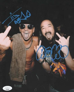 Foto firmada doble 8x10 Steve Aoki + Trompeta Timmy con certificado de autenticidad JSA #AT63324 - Imagen 1 de 2