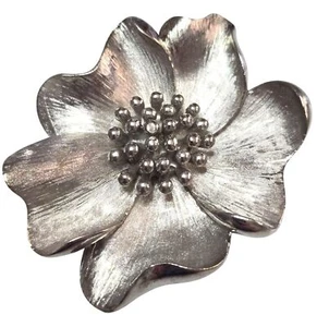 Vintage Silvertone Dogwood Flower Brooch - Picture 1 of 4
