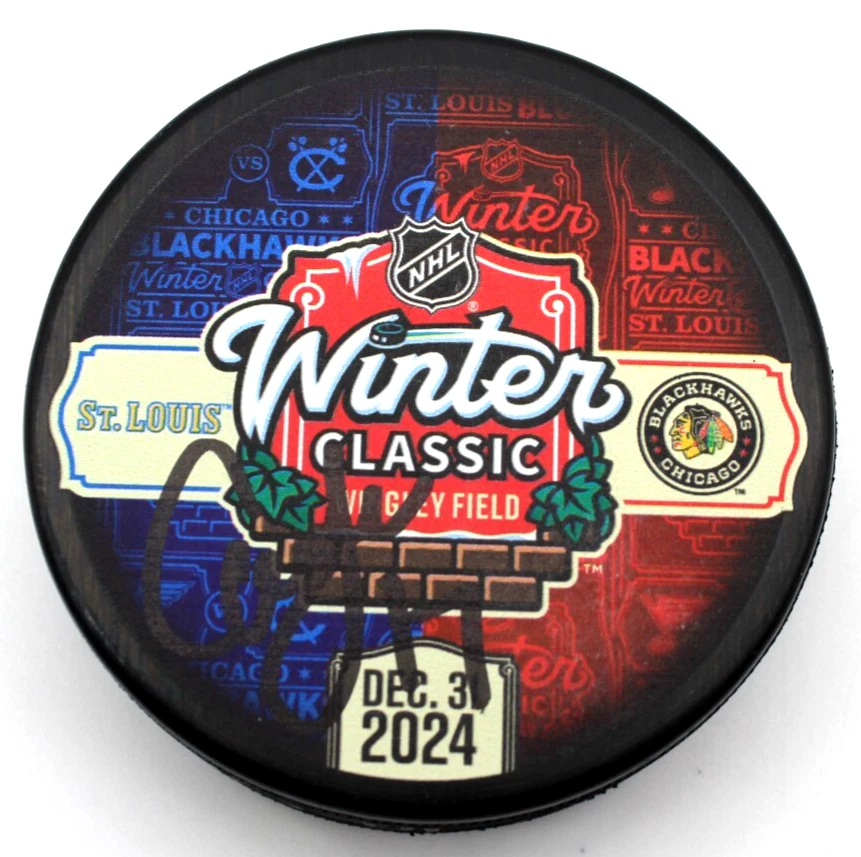Disco de hockey clásico de invierno Cam Fowler firmado St. Louis Blues 2024 con certificado de autenticidad Foto 1 de 1