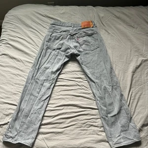 LEVI'S 501XX Jeans Herren 32X30 grau helle Waschung Denim gerades Bein klassisch Freizeit - Bild 1 von 12