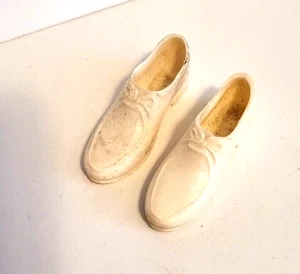 MATTEL Barbie Vintage Años 60 KEN ALLAN Original Par de ZAPATOS Vestido BLANCO Japón - Imagen 1 de 7