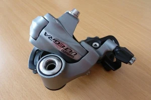 Shimano Ultegra Rear Derailleur RD-6700 10 Speed Short Cage - Picture 1 of 3