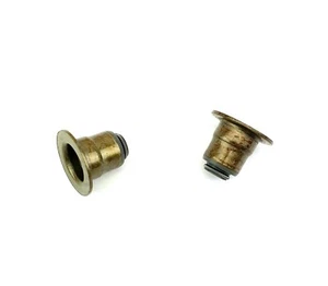 2x Original GM/Chevrolet 96440882 Seals Valve Stem Spark - Picture 1 of 3