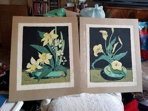 Konvolut 2 Vintage Gemälde? / Drucke? Signierte Ramay leuchtend gelbe Blumenmuster - Bild 1 von 12