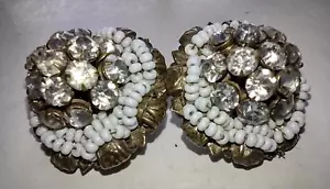 Orecchini Vintage Originali Miriam Haskell Strass con Perline Bianche Clip On Firmati - Foto 1 di 5