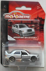 Majorette Vintage Mercedes-Benz 190E 2.5-16 Evolution II silbermetallic Neu/OVP - Bild 1 von 4