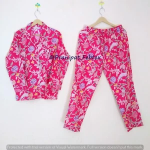 Indian Ethnic Women's Pink Sleepwear Floral Print Pure Cotton Top-Pajama set - Picture 1 of 8