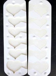 Doc Holliday Hearts Magnets / Appliques  Slip Mold 546  VTG 1986 - Picture 1 of 9
