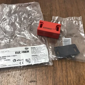 Attuatore nuovo Euchner CES-A-BBN-C04-115271 / 115271 - Foto 1 di 7