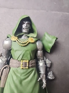 Marvel Legends Fantastic Four Doctor Doom Super Skrull BAF Wave KOMPLETT - Bild 1 von 5