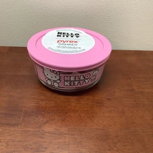 Pyrex Hello Kitty 4 Cup Pyrex Storage Bowl Pink Lid New - Picture 1 of 2