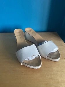 Ted Baker Cream Block Heeled Sandals - Picture 1 of 7