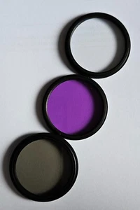 Andoer UV/FLD/CPL 40.5mm lenses with Case - Picture 1 of 3