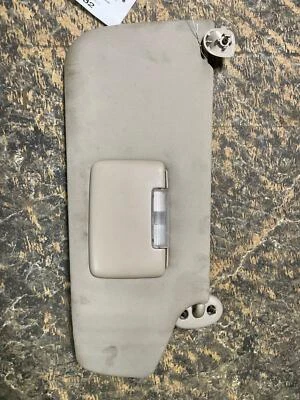 Parasol derecho OEM LADO PASAJERO GRIS JEEP COMMANDER 06 07 08 09 10 Foto 1 de 4