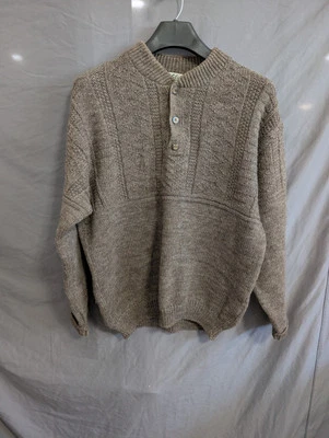 Vintage REI Sweater Men's M 100% Pure Wool Chunky Knit 3 Button Medium Rare - Image 1 of 4