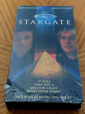 Stargate VHS VCR Video Tape Used  Kurt Russell  James Spader - Image 1 of 4