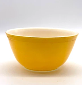 Pyrex #402 Oro Cenicienta Mezclador 1 1/2 Cuarto Color Sólido Amarillo Mostaza - Imagen 1 de 7