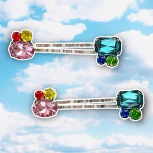 NUEVO EN CAJA Avon Bling Piedras Preciosas Damas Pasadores para el Cabello Y2k Gaudy Glam Arco Iris Elegante - Imagen 1 de 5