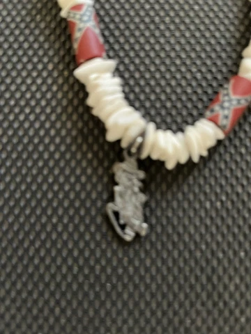 ole miss necklace Cover