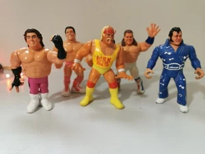 WWE Hasbro 5 Figuren - Bild 1 von 4