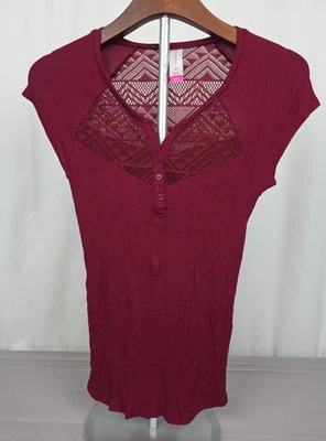 Nobo Womens Maroon Henley Short Sleeve Lace Back Baby Tee Small No Boundaries - Image 1 of 4