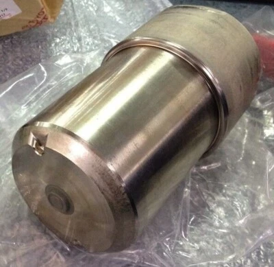 Toyota Genuine Land Cruiser LX470 98-07 Brake Booster Accumulator 47950-60010* Foto 1 de 2