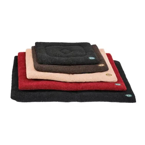 gorpets sherpa fleece crate mat warm, washable gor pets dog bed - Image 1 of 1
