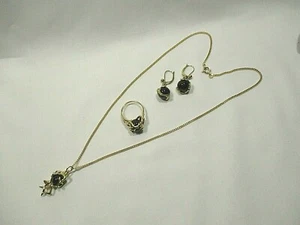 PARURE BIJOUX CHAINE PENDENTIF BAGUE BOUCLE OREILLE PERLE ONYX - Picture 1 of 12