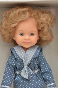 Bambola Paola Reina Las Amigas Lui Dario vestito marinaio 13"/32 cm con profumo di vaniglia - Foto 1 di 3