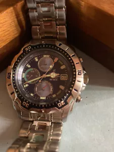FESTINA Chronograph 1/100 Sec W.R. Watch 100m Blue Dial Fluorescent Index - Picture 1 of 8