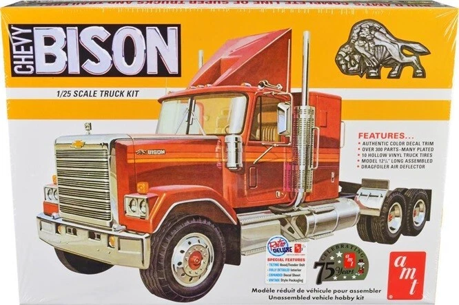 AMT/MPC AMT1390 - 1/25 Chevrolet Bison Convenzionale Trattore - Nuovo - Immagine 1 di 1