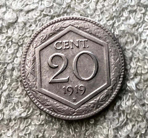 1919 Italy 🇮🇹 20 Centesimi, Vittorio Emanuele III, Copper-Nickel,  S61 Cover