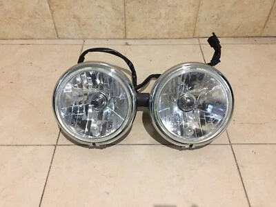 Faro fanale anteriore TRIUMPH SPEED TRIPLE 1050 dal 2008 al 2011 Headlight -- Foto 1 de 2