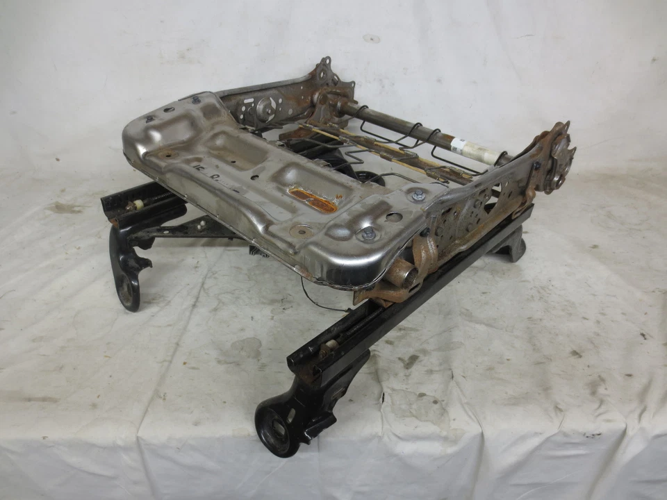 2015 Dodge Ram 1500 pista de assento elétrico ~ 004 04 15 25 - Imagem 1 de 4