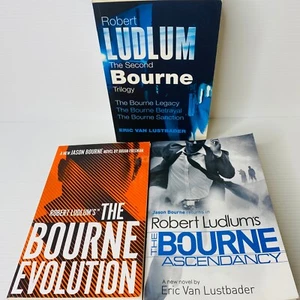 Paquete de Libros Robert Ludlum - 3 Libros 5 Historias Serie Bourne Libros Grandes PB - Imagen 1 de 12