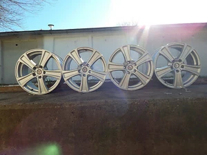 4x 17 Zoll Platin P56 MOTEC Alufelgen 7.5J ET 45 Mercedes Audi #top - Bild 1 von 5